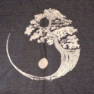 Gildan unisex large bonsai peace shirt